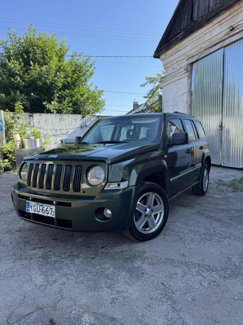 Продам джеп патріот