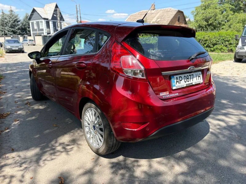 Продам Ford Fiesta — фото 4