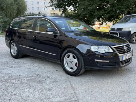 Продам гарний Volkswagen Passat B6