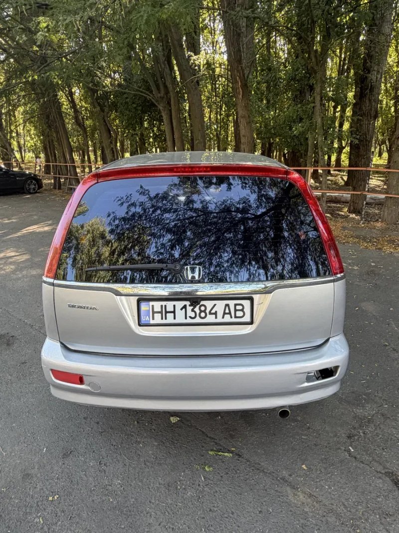 Продам Honda Stream — фото 3