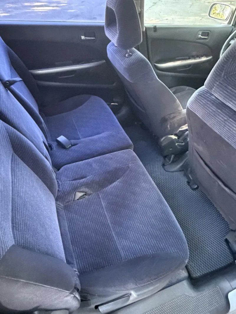 Продам Honda Stream — фото 7