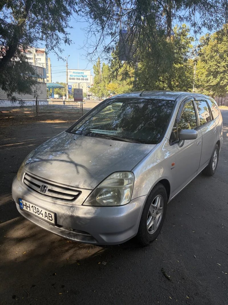 Продам Honda Stream — фото 8