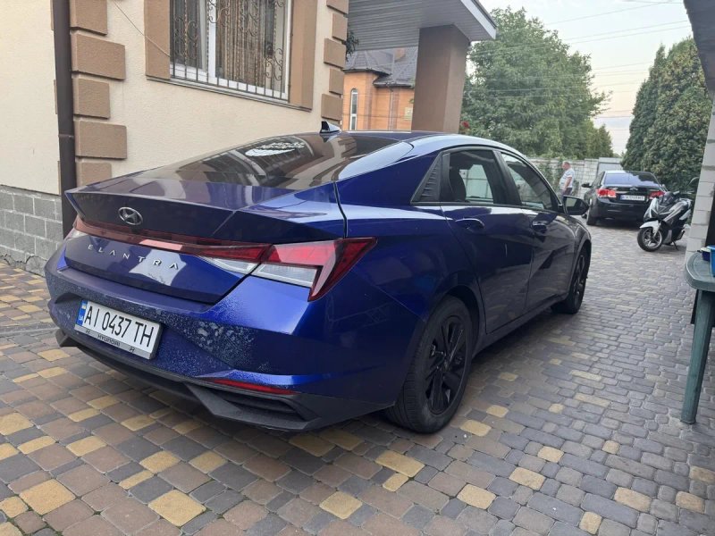 Продам HYUNDAI ELANTRA VII 2022 року 2.0 бензин — фото 6
