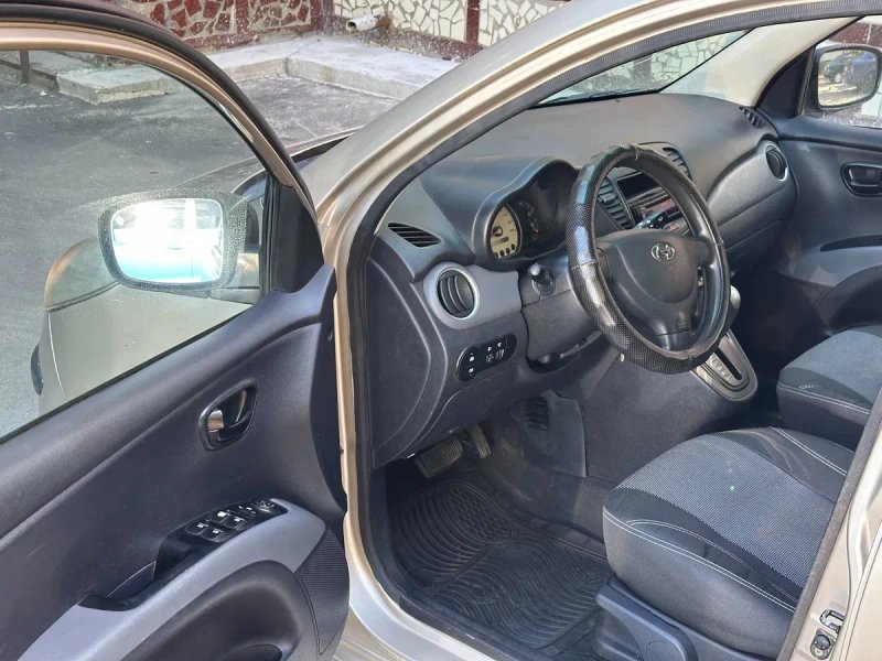 Продам HYUNDAI i10 1.1 автомат 2008р — фото 7