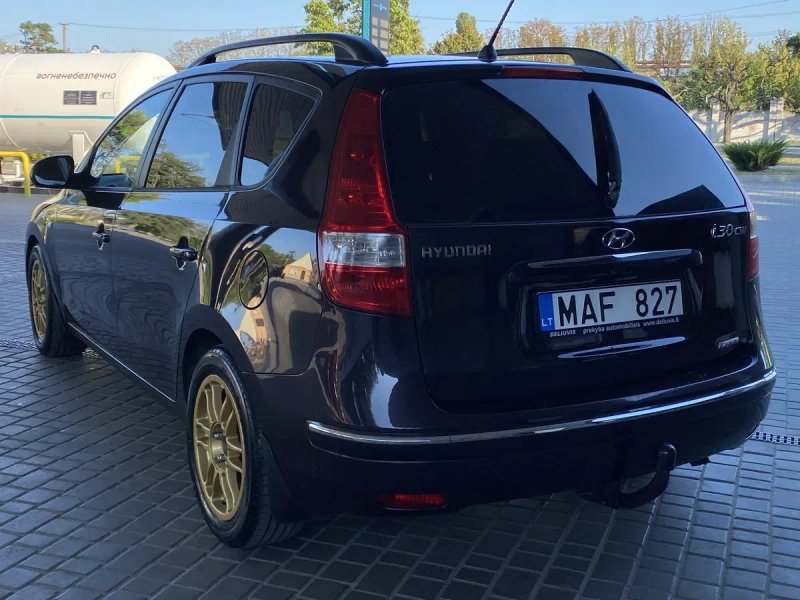 Продам Hyundai i30 в идеальном состоянии 1.6 турбо дизель — фото 7