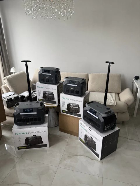 Продам iee p 1800 Зарядна станція як екофлоу ecoflow ieetek p1800 є в наявності Зарядна станція IEETek P1800 1800 Вт 1024 Вт год LiFePO4
