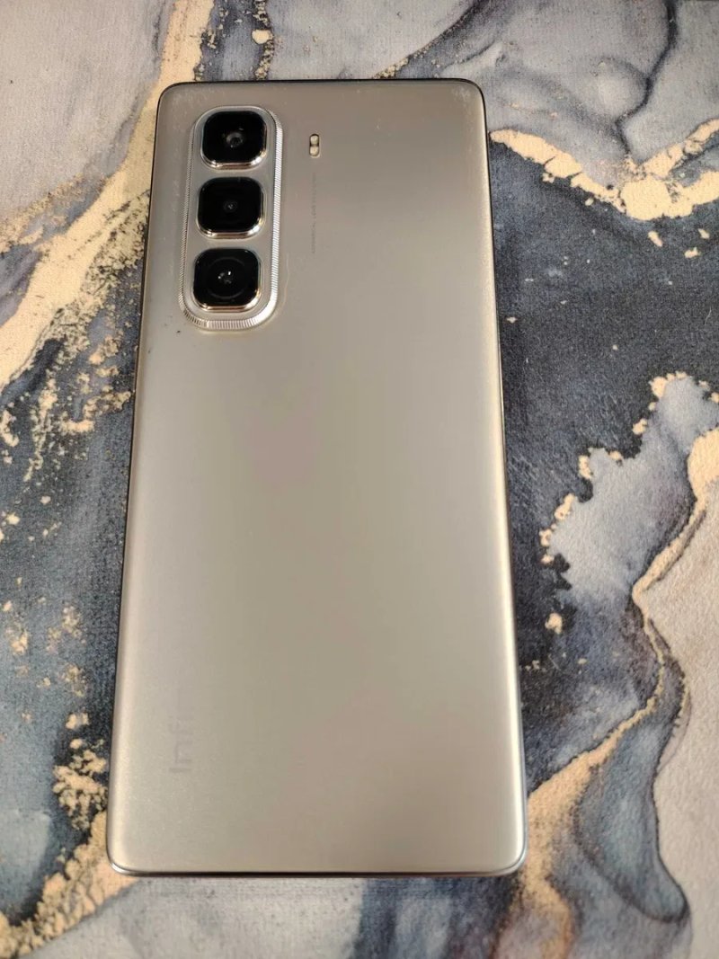 Продам Infinix Hot 50 Pro Plus 16/256gb. оригинал , цвет титан . — фото 2