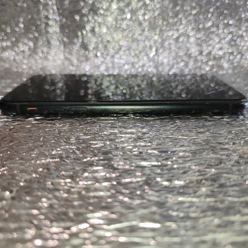 Продам Iphone XR неробочий — фото 6