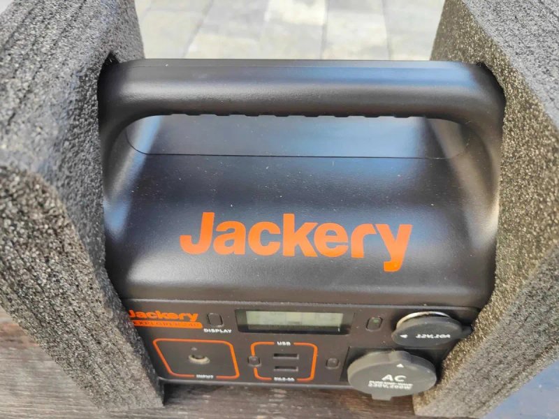 Продам Jackery Explorer 240EU – портативна зарядна станція 240 Wh — фото 6