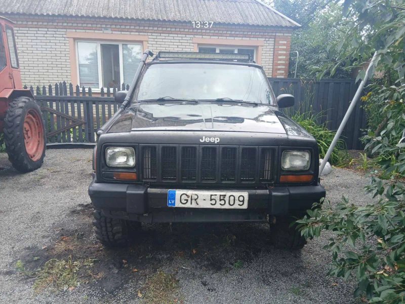 Продам Jeep Cherokee 2.5 TDI !!! — фото 2