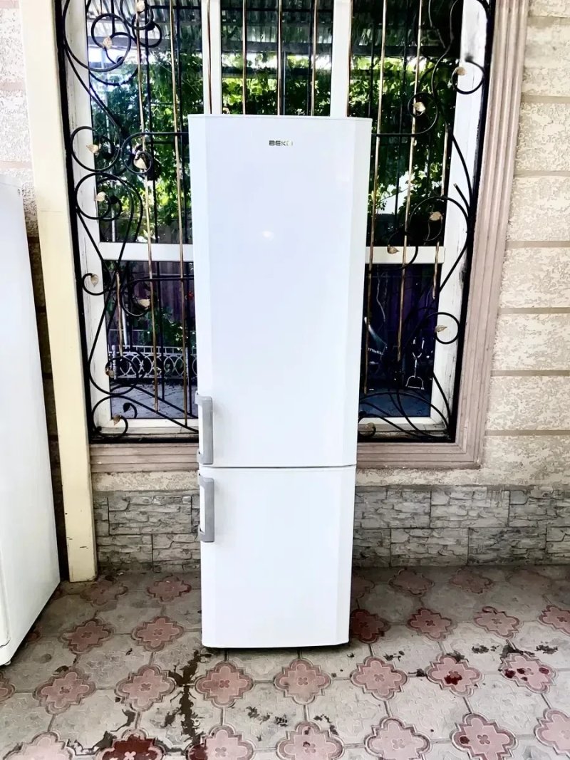 Продам холодильник Beko RCSA300K Доставка — фото 3