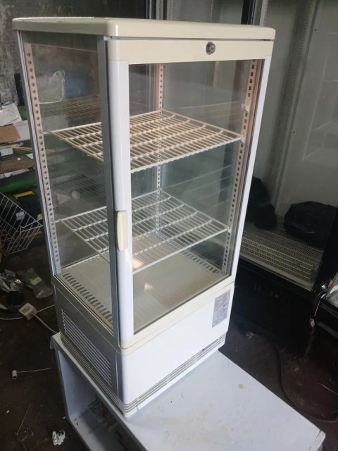 Продам холодильник для кофейни, фрости