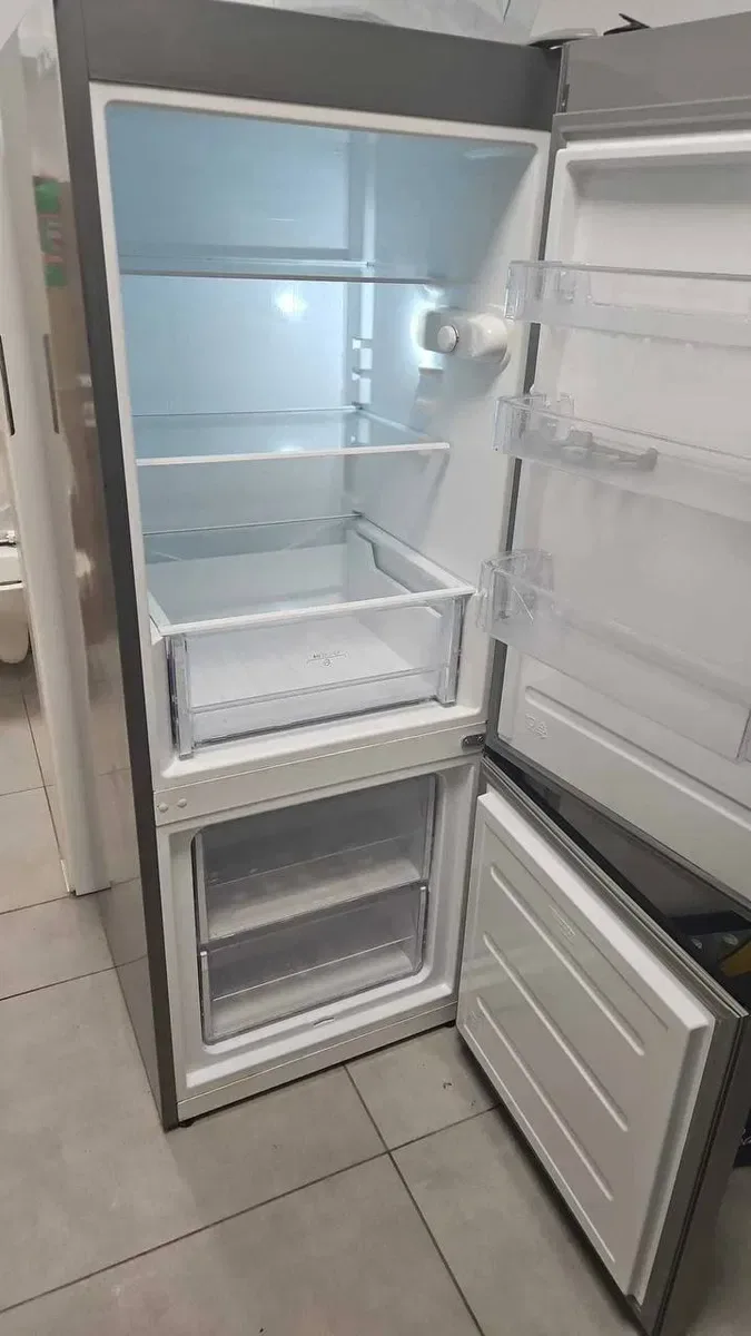 Продам холодильник Indesit LI8 S1E S є доставка. — фото 2