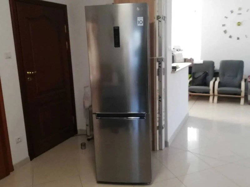 Продам холодильник Indesit LI8 S1E S є доставка. — фото 7