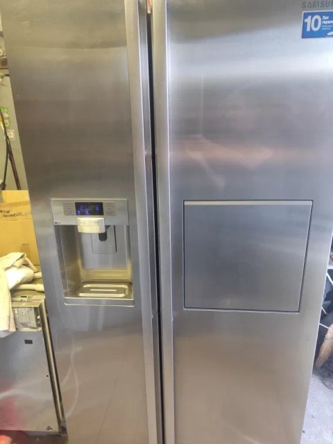 Продам холодильник Samsung