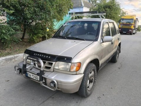 продам kia sportage