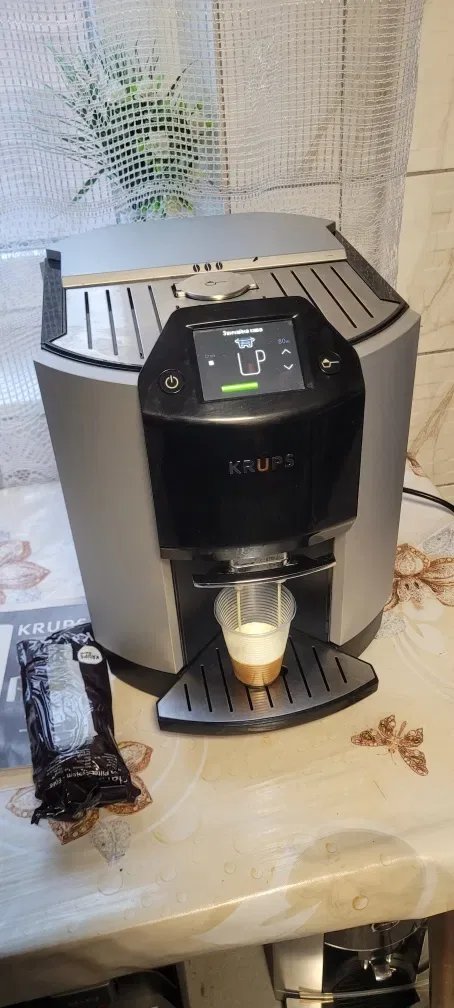 Продам кофемашуну