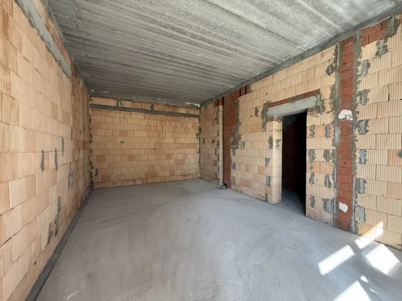 Продам комерційне приміщення 36 м² з паркомісцем біля Центрального парку, Ірпінь. — фото 2