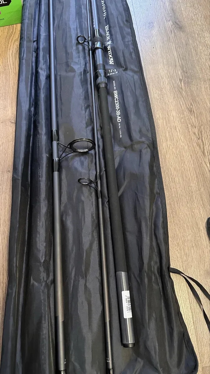 Продам короповий набір.Вудлище Daiwa balck widow 17 ,3.6м 3.0lb 3сек. Котушка Flagman Endura carp 7000fs — фото 2