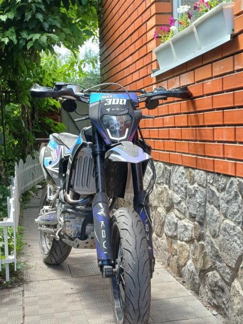 Продам кові макс 300