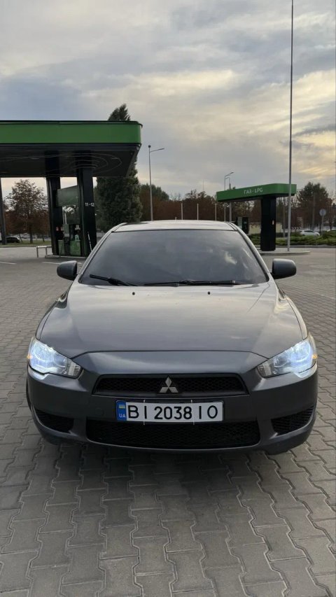 Продам Lancer X 2008