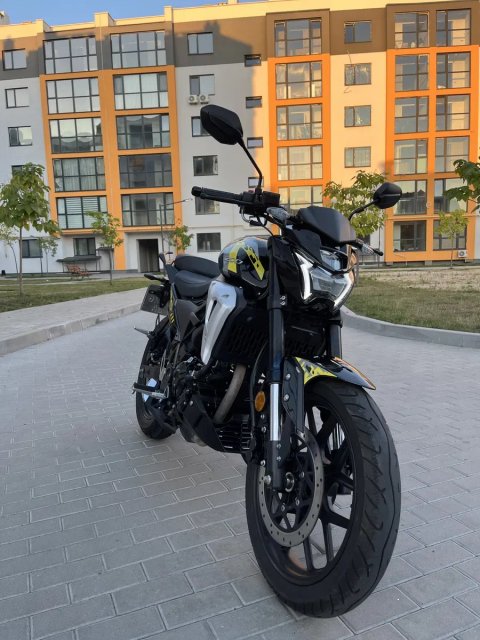 Продам Lifan sr 220