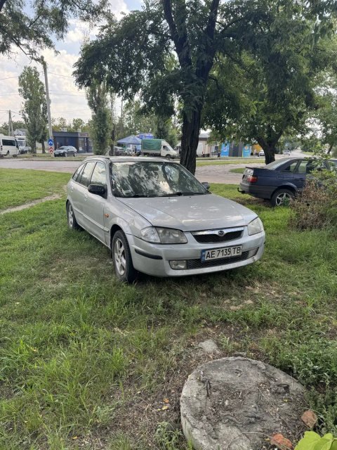 Продам мазда 323 f