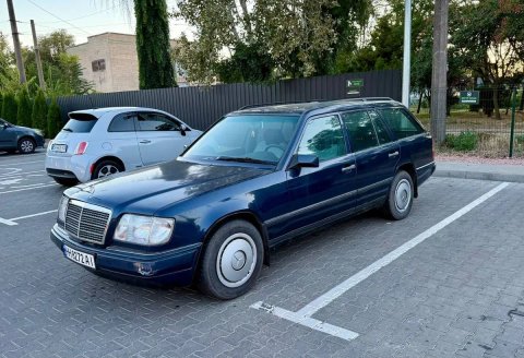 Продам Mercedes Benz W-124