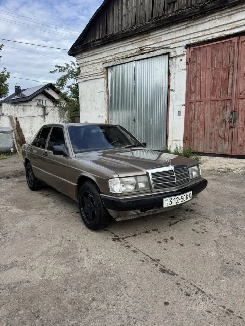 Продам Мерседес 190 2.0 дизель