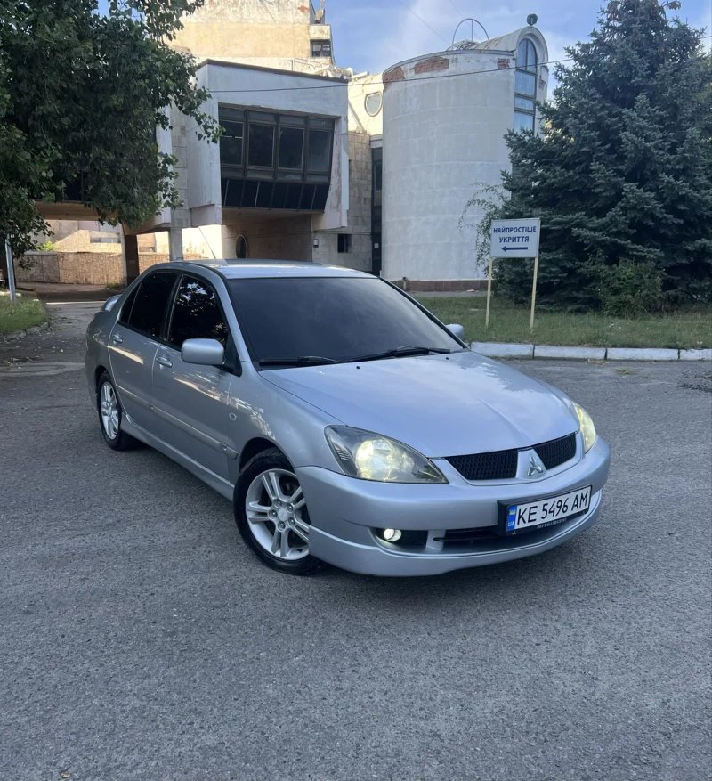 Продам Mitsubishi Lancer IX 2007 год 2,0 на механике — фото 4