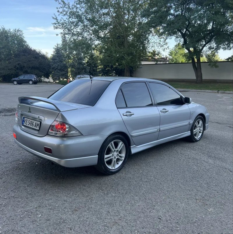 Продам Mitsubishi Lancer IX 2007 год 2,0 на механике — фото 6