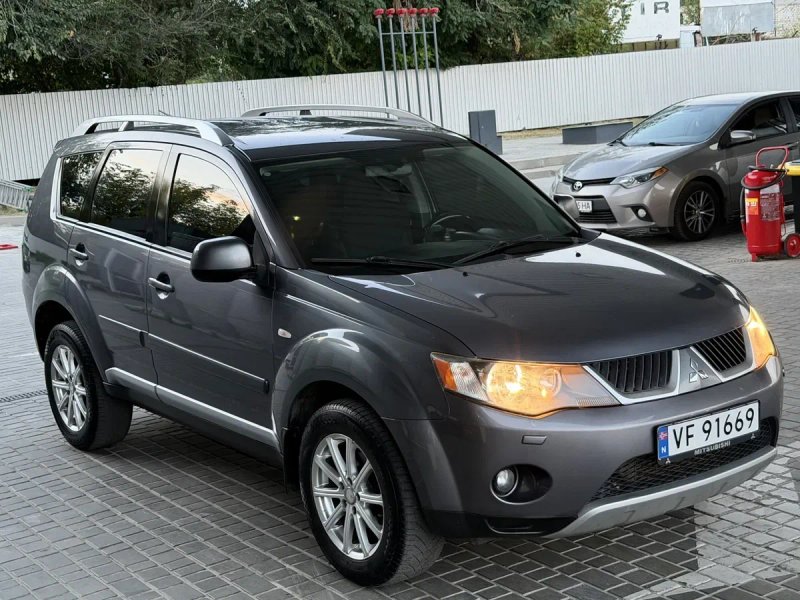 Продам Mitsubishi Outlander 2.0 турбо дизель 4х4 в идеальном состоянии — фото 4