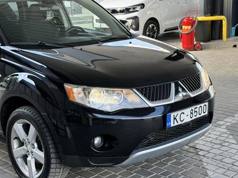 Продам Mitsubishi Outlander 2.2 турбо дизель 4x4 в идеальном состоянии — фото 3