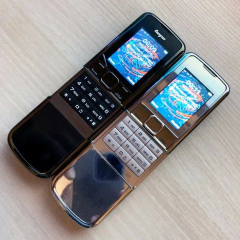 Продам Новий Телефон 8800 Slider Як Nokia 8800! 1500 mAh.