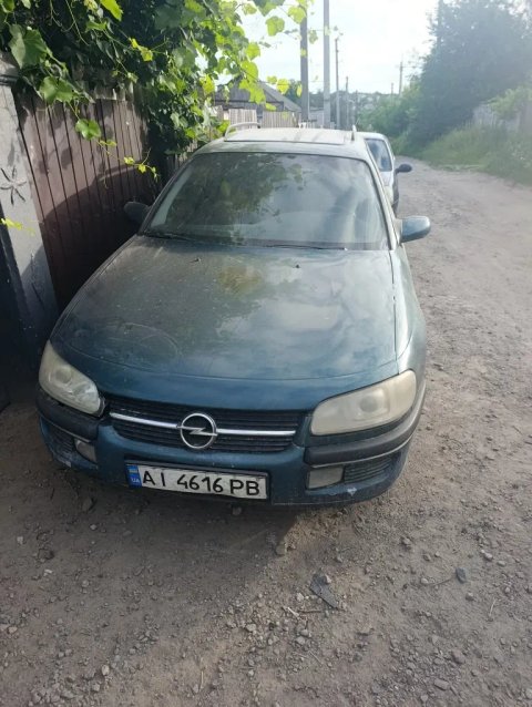 Продам opel omega 2 л бензин