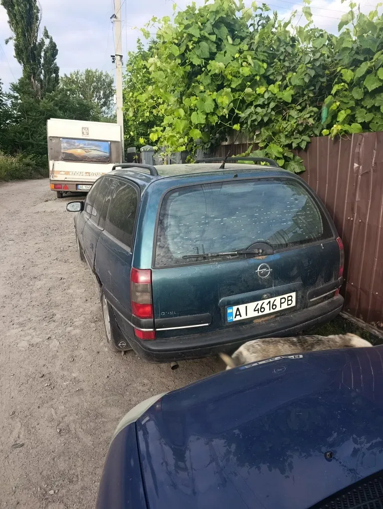 Продам opel omega 2 л бензин — фото 4