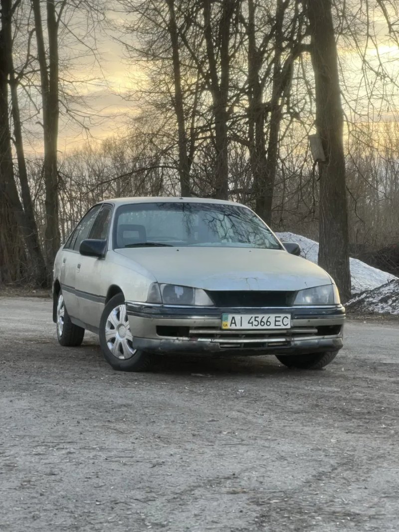 Продам Opel Omega A 1,8 Инжектор — фото 3