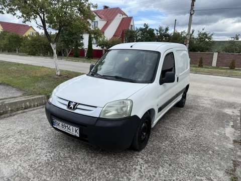 Продам Peugeot Partner 1.9d