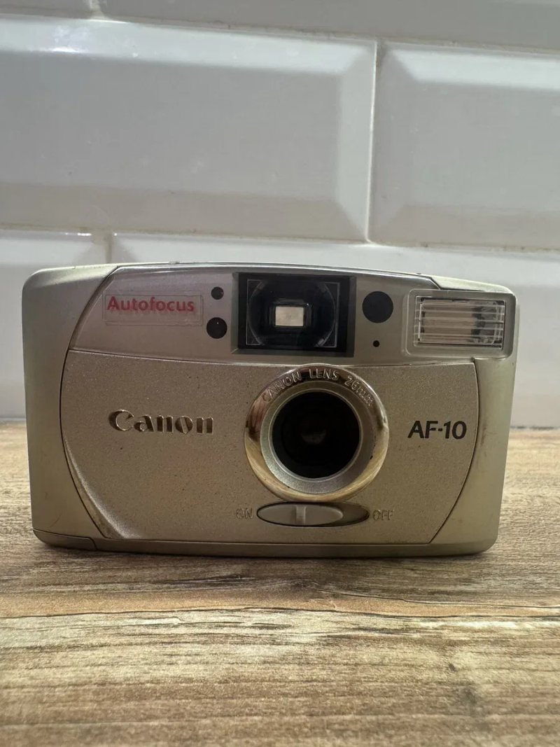 Продам плівковий фотоаппарат Canon AF-10 в гарному стані — фото 2