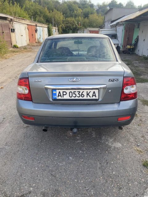 Продам приору на ходу