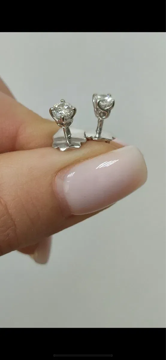 Продам сережки з ПРИРОДНІМИ ДІАМАНТАМИ 0,51 Ct. — фото 6