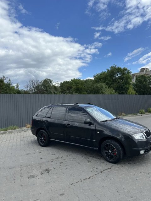 Продам Skoda Fabia 1.2