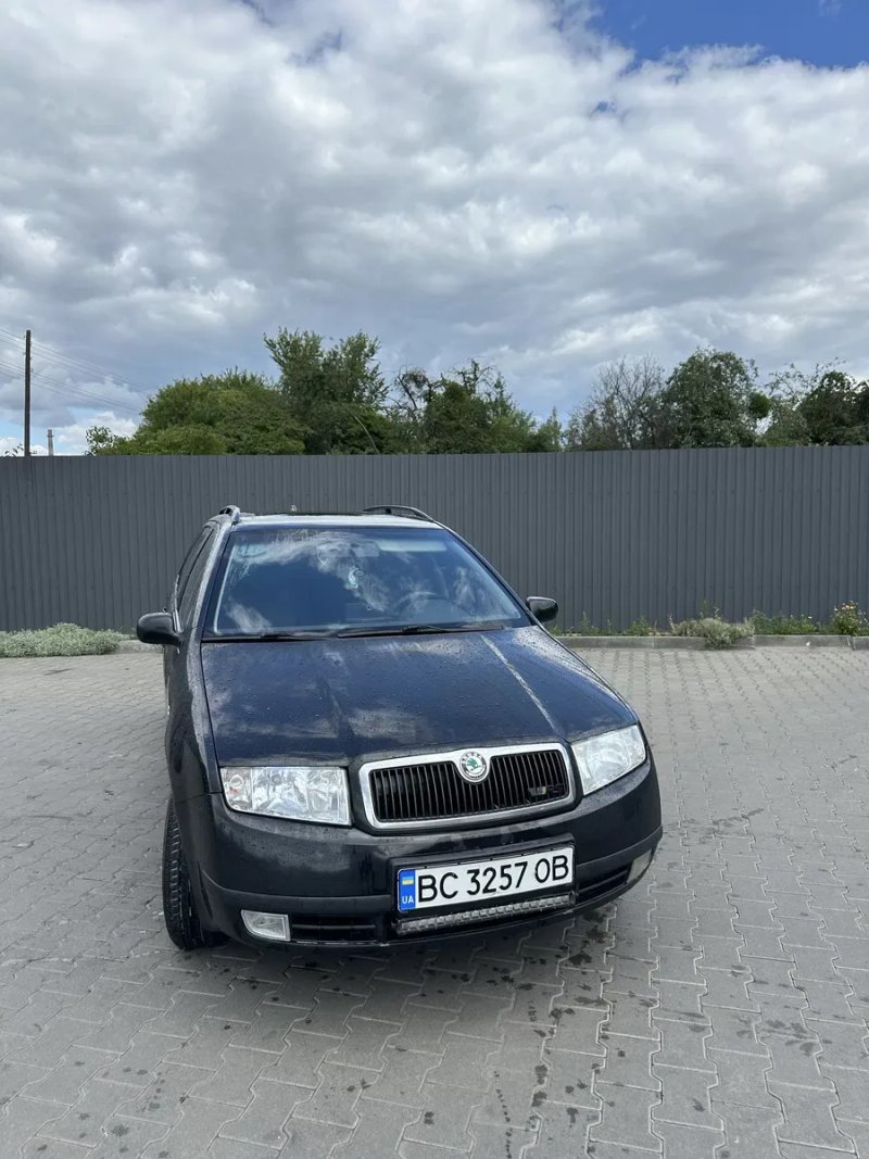 Продам Skoda Fabia 1.2 — фото 5