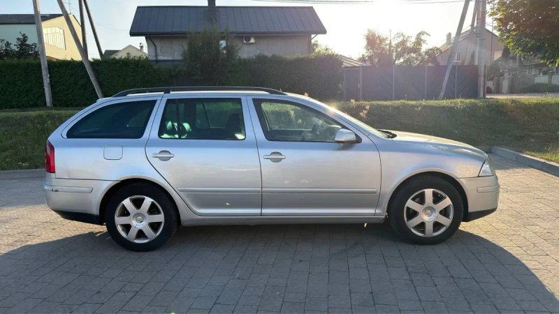 Продам Skoda Octavia,2.0D,авто в Наявності — фото 7
