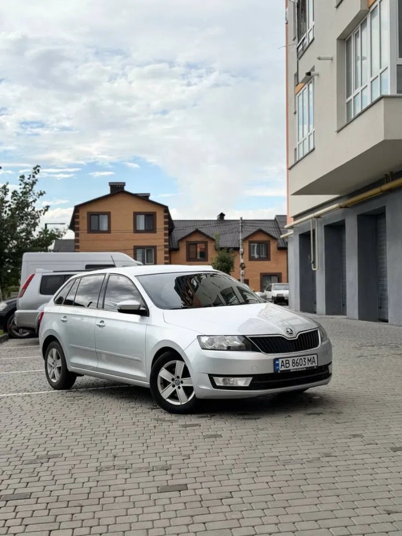 Продам skoda rapid , дизель 1.6 — фото 2