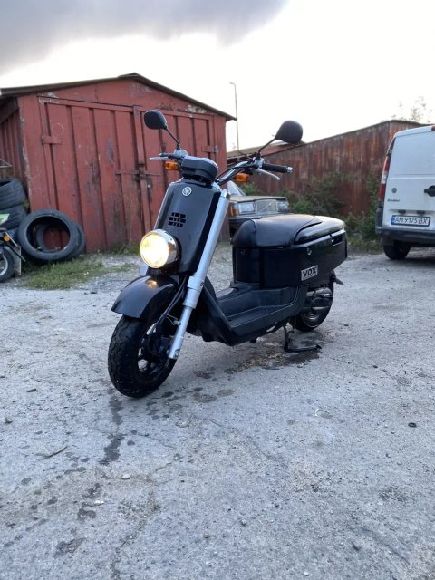 Продам скутер Yamaha vox 4t