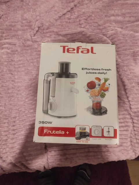 Продам соковижималкауTefal Frutelia Plus ZE370138