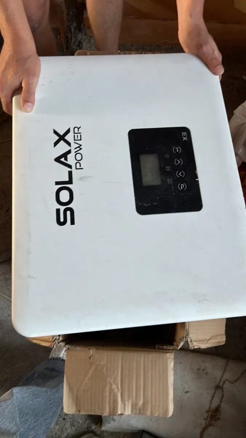 продам сонячний інвертор solax power серії x3 мережевий