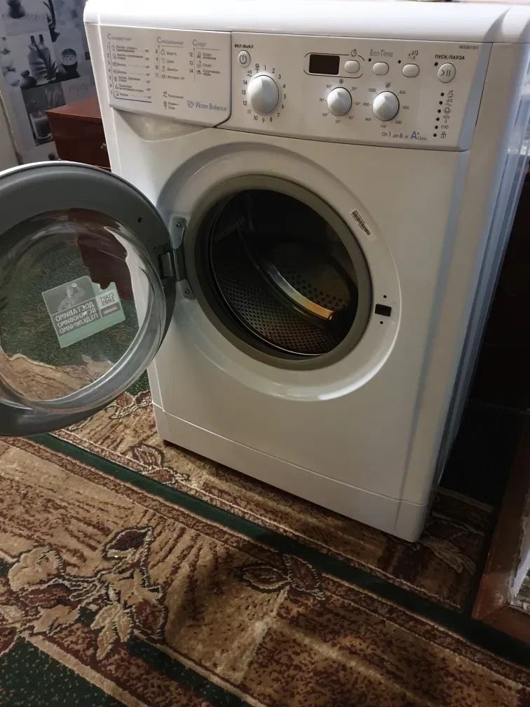 Продам стиральную машинку Индезит на 6 — фото 8