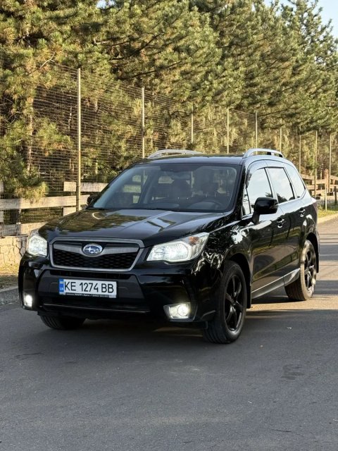 Продам Subaru Forester 2015 год 2.0 дизель